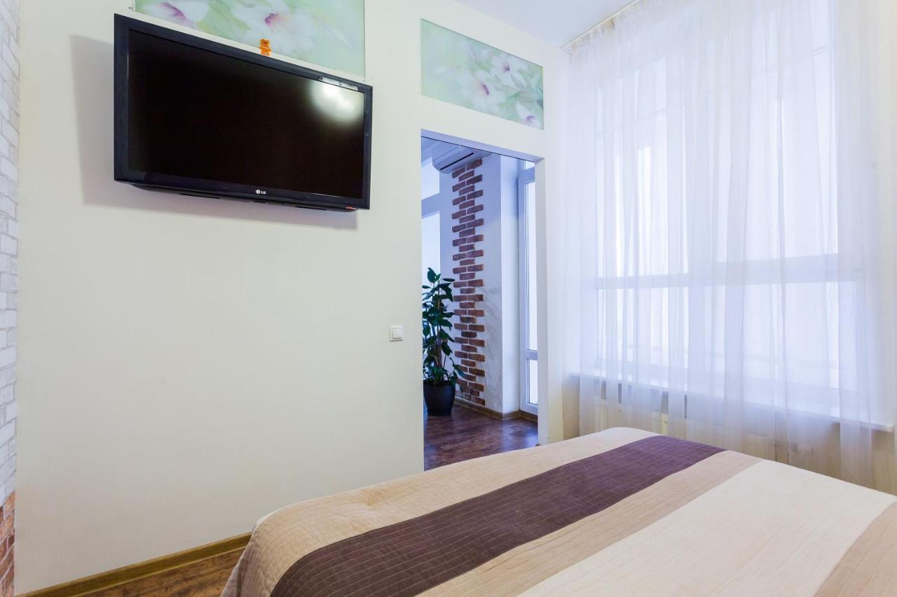 Navit Apartments With Breakfast, Near The Railway Station, The City Center, The Park Kiew Exterior foto
