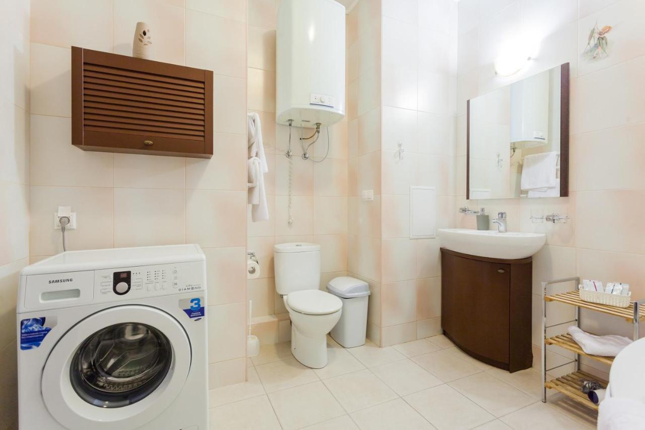Navit Apartments With Breakfast, Near The Railway Station, The City Center, The Park Kiew Exterior foto